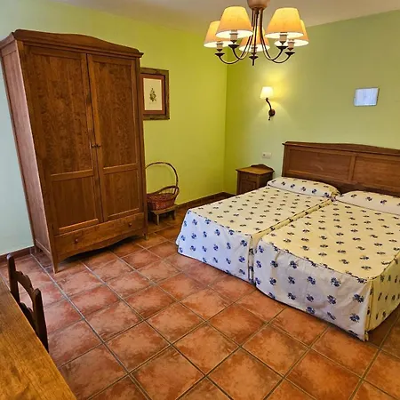 Ollerias Hotel 3*