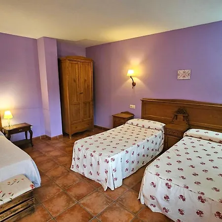 Ollerias Hotel 3*